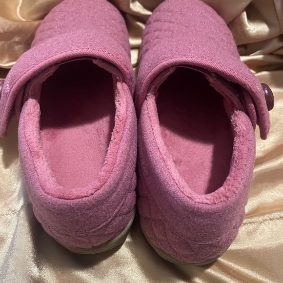 Vionic Women’s Jackie Slippers - Picture 4 of 5